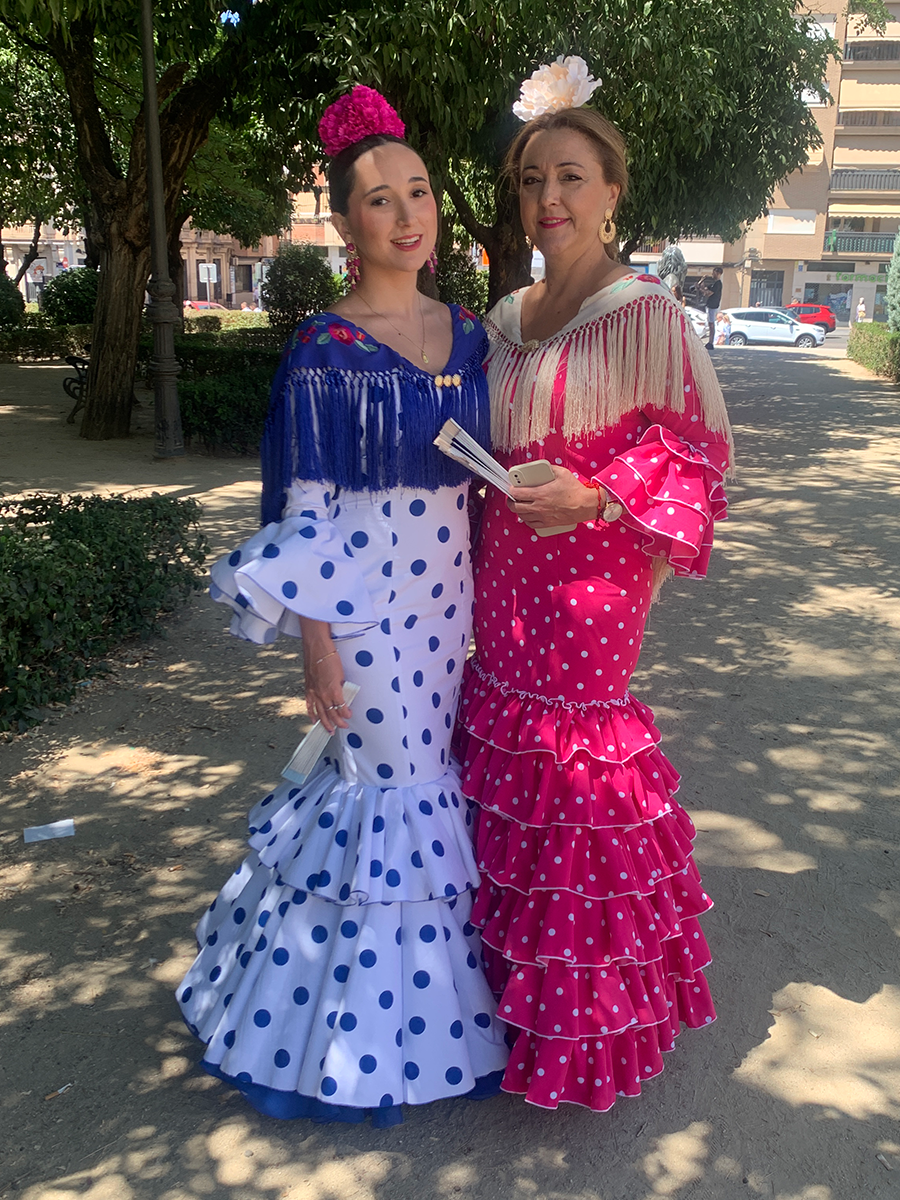 rocio y monica 2 clientas satisfechas torreflamenca
