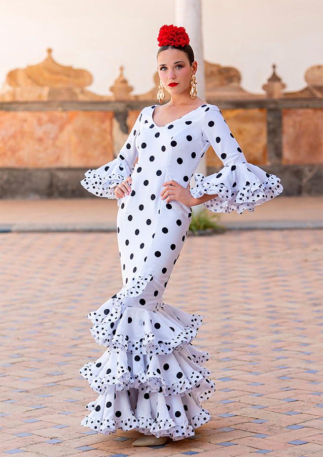 modelo traje torre flamenca